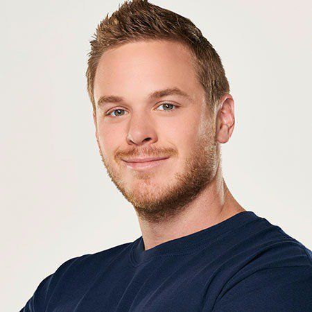 Mike Holmes's son Mike Holmes Jr. has followed his footsteps Mike Holmes, Hgtv Star, Construction Business, Ex Wives, Human Nature, Full Episodes, Home Free, Fox, Human