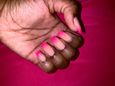 Pink Ombre Natural Nails, Ombre Nails For Dark Skin, Dark Pink Ombre Nails, Pink Ombré Nails, Dark Pink Nails, Ombré Nails, Acrylic Toes, Acrylic Toe Nails, Pink Ombre Nails