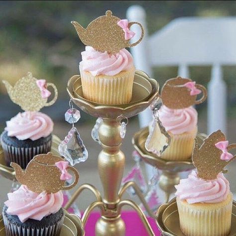 Tea Themed Birthday Party, Teaparty Birthday, Tea Party Cupcake, Bridal Shower Tea Party Theme, Party Building, Tea Party Cupcakes, Teapot Cake, Vintage Tea Parties, 2nd Birthday Party For Girl