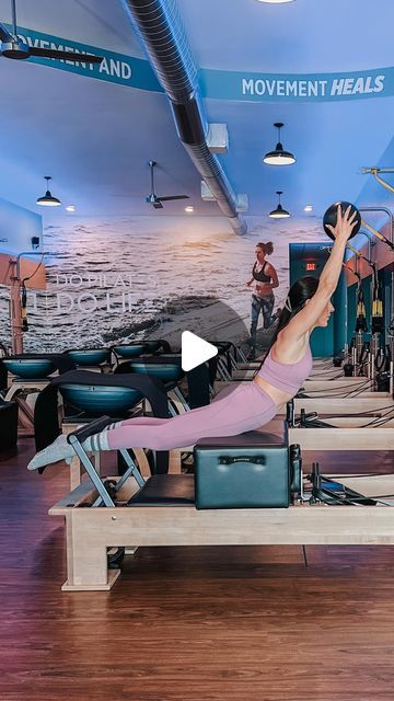 Reformer Exercises, Pilates Reformer Exercises, Meditation Studio, Pilates Body, Pilates Instructor, Pilates Reformer, Glutes Workout, Get In Shape, Stretching