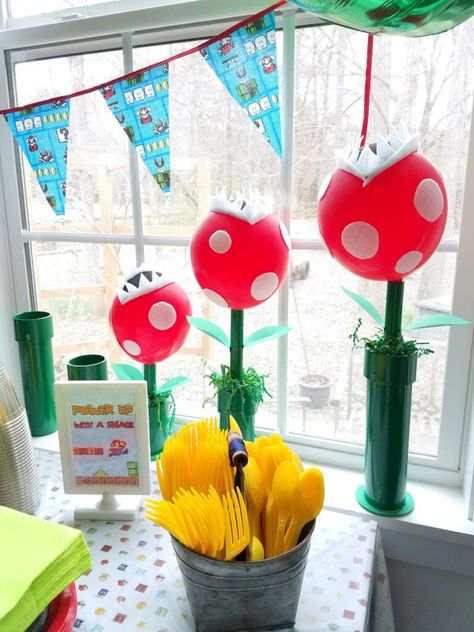 Mario Piranha Plant Diy, Mario Ideas, Pumpkin Walk, Mario Bros Birthday Party, Super Mario Bros Birthday, Super Mario Bros Birthday Party, Super Mario Cake, Piranha Plant, Mario Cake