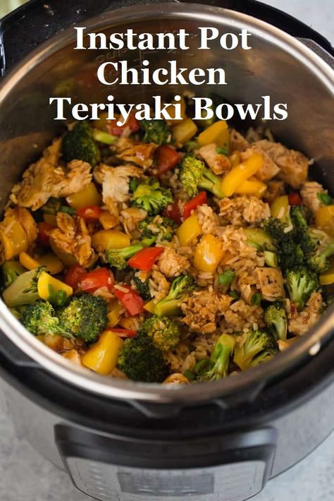 Instant Pot Chicken Teriyaki Bowls with fresh vegetables and teriyaki sauce are an all-in-one dinner that is ready in minutes! Instant Pot Chicken Teriyaki, Teriyaki Bowls, Pollo Teriyaki, Chinese Restaurants, Ayam Bakar, Chicken Teriyaki, Pot Recipes Easy, Cashew Chicken, Best Instant Pot Recipe