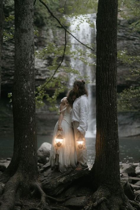 Waterfall Engagement Pictures at Cloudland Canyon State Park | Tennessee Engagement Photos | For enchanting waterfall engagement photos in Tennessee, head to Cloudland Canyon State Park! Few places can match its beauty with its stunning landscapes and tranquil atmosphere. Book with Shelby to capture your Chattanooga engagement, Tennessee elopement, waterfall engagement pictures, or mountain engagement photos at thistlewoodphoto.com. Fantasy Engagement Photoshoot, Fairy Forest Engagement Photos, Pond Engagement Photos, Enchanted Forest Engagement Photos, Fairy Engagement Photos, Fantasy Engagement Photos, Enchanted Engagement Photos, Engagement Photos In Water, Brave Wedding