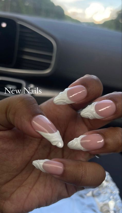 3d Nail Art Simple, 3d Almond Nails, Almond White Nails Design, Pearl Nails French Tip, Almond Pearl Nails, Summer Almond Nails 2024, Almond Nail Designs Trending Now, Nails With Pearls On Them, Pearl Nails Design