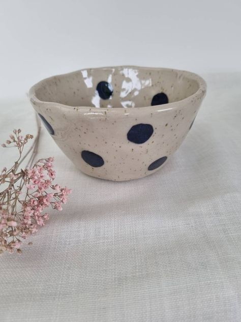 Cereal Bowl Ceramics, Cereal Ice Cream, Kids Cereal, Ice Cream Fruit, Ice Cream Bowls, Hand Made Pottery, Soup Cup, Speckled Clay, Studio Workshop