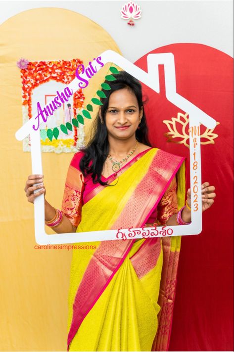 House Warming Photo Booth Indian, Indian Traditional House, Mehandi Photography, Chennai House, Traditional Decoration, Wardrobe Interior, House Warming Ceremony, Housewarming Decorations, Wardrobe Interior Design