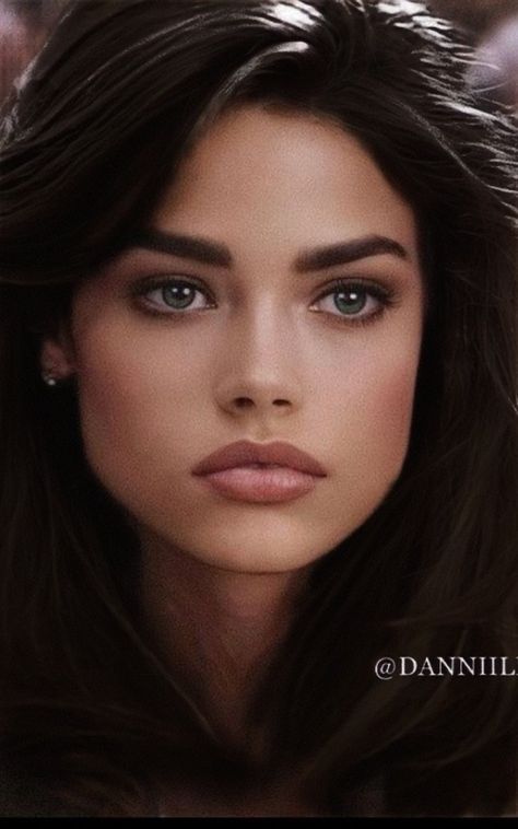 Young Denise Richards, Denise Richards Young, Denise Richards, Old Money Aesthetic, Beauty Face, Girl Face, Beauty Inspiration, Beautiful Eyes, Pretty Face