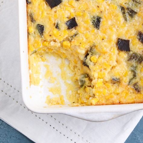 Poblano Corn Casserole - A delicious but lightened up recipe! #sidedish #corn #corncasserole #healthyrecipes Pablano Pepper, Poblano Corn, Roasted Poblano Peppers, Roasted Poblano, Cream Style Corn, Poblano Peppers, Corn Pudding, Corn Casserole, Creamed Corn