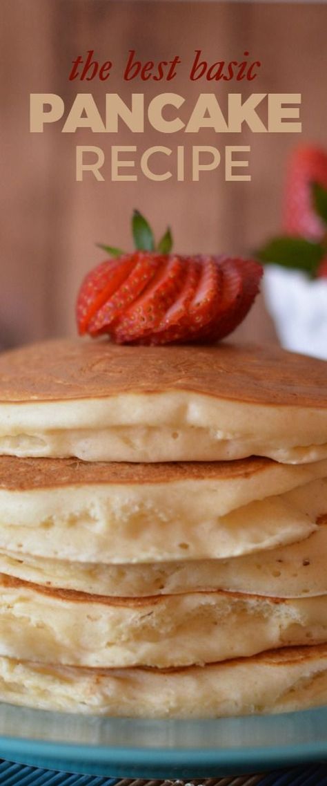 The BEST Basic Pancake Recipe -- Everyone needs a simple pancake recipe that delivers light, fluffy pancakes every time. This is yours. Basic Pancake Recipe, Fun Pancakes, Basic Pancakes, Best Pancake Recipe, Pancakes From Scratch, Tasty Pancakes, Heart Food, Pancakes Easy, Oreo Dessert