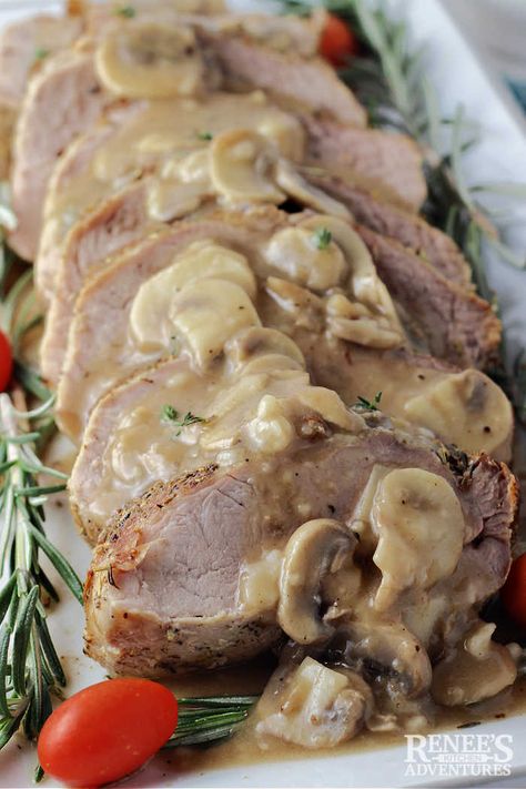 Pork Ribeye Roast, Best Pork Roast, Pork Rib Eye, Roast With Mushrooms, Pork Ribeye, Ribeye Roast, Mushroom Gravy, Pork Roast, Gravy