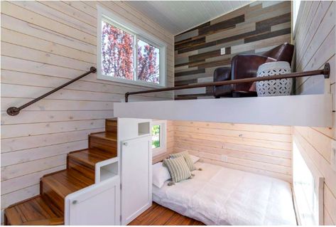 Reverse Loft Rustic Tiny House, Tiny House Blog, Tiny House Builders, Tiny House Interior Design, House Design Ideas, Design Café, House Loft, Floor Bedroom, Tiny House Inspiration