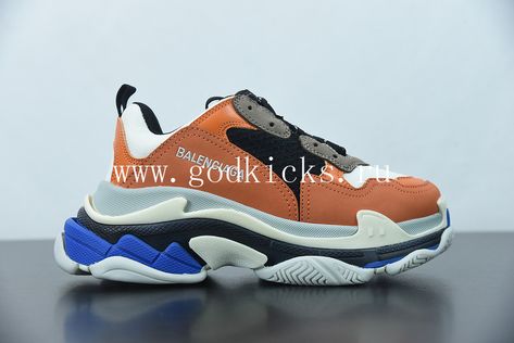 Balenciaga Triple S, Orange White, Hoka Running Shoes, Trending Memes, Air Max Sneakers, White Blue, Nike Air Max, The Magic, Balenciaga