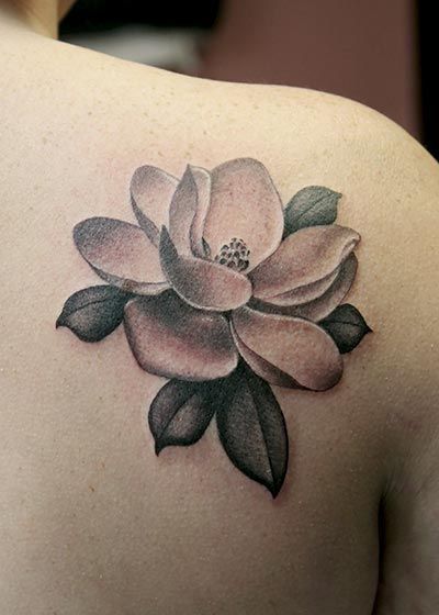 Magnolia Flower Tattoo, Gardenia Tattoo, Bell Rose, Artistic Tattoos, Magnolia Tattoo, Travel Tattoos, Flower Tattoo Drawings, Shape Tattoo, Tatuaje A Color