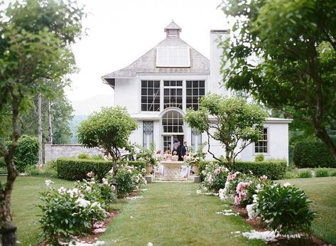 Wedding Venues New England, Berkshires Wedding, New England Wedding Venues, England Wedding Venues, Stockbridge Massachusetts, Vineyard Wedding Venues, Coastal Wedding Venues, Massachusetts Wedding Venues, New England Garden