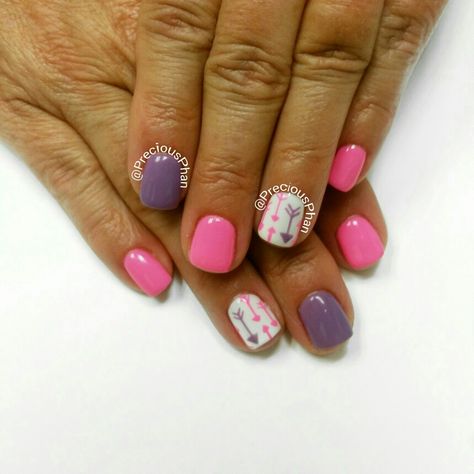 Arrow nails. Pink and purple nails. #PreciousPhanNails Purple And Pink Valentines Day Nails, Arrow Nails Design, Purple Western Nails, Selena Nails, Arrow Nails, Valentine Nails Pink, Teacher Nails, Stamped Nails, Flared Nails