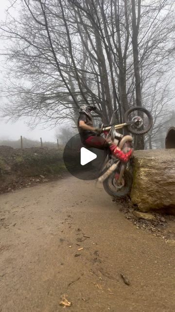 Radford Chugg on Instagram: "Basically a trials bike with a seat 🤷‍♂️😂.   @theblackflagcollective  @dirtbikespec  @keypitts  @moto_mac_uk  @physiquefactory1  @swtrialsandenduro  @thirty4racing  @betauk  @thisisamped  @247enduro  @spartanmxparts @rutherfordracing.uk  @astra_offroad   #thumbthrottlethug#extremesports #extremenduro #bike #bikelifestyle #sendit #beta #mullet #flatout #justgunnasendit #enduro #hardenduro #endurolife #enduroisawesome #enduroislife #motofail #picoftheday #instabike #motocrosslife #motocross #moto #twowheelpassion #enduropassion #endurolove #endurolovers  #trialbike #epicfails #bikeclife" Trials Bike, Bike Graphics, Moto Enduro, Enduro Motocross, Motocross Love, Enduro Motorcycle, Trial Bike, Motocross, Bike