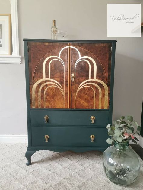 Art Deco Cabinet, Art Deco Interior Design, Motif Art Deco, Art Deco Decor, Deco Furniture, Art Deco Home, Diy Furniture Renovation, Furniture Renovation, Art Deco Furniture