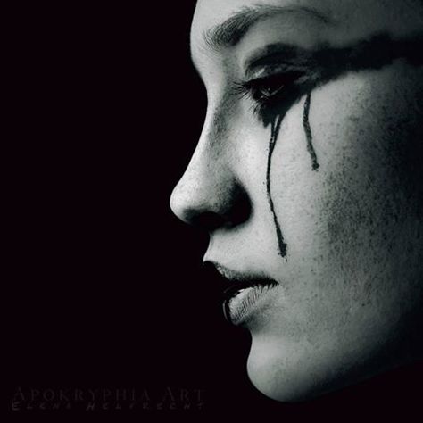 Shedding black tears - art Photo Repair, Tears Art, Black Tears, Dark Makeup, Black Mascara, Dark Photography, Dark Shades, Bw Photo, Dark Night