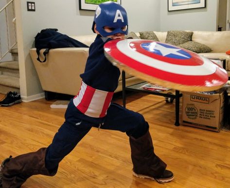 Diy Captain America Costume, Cute Toddler Costumes, Captain America Costume, Halloween Goodies, Toddler Costumes, Halloween 2018, Amazing Cosplay, Foam Crafts, Best Cosplay