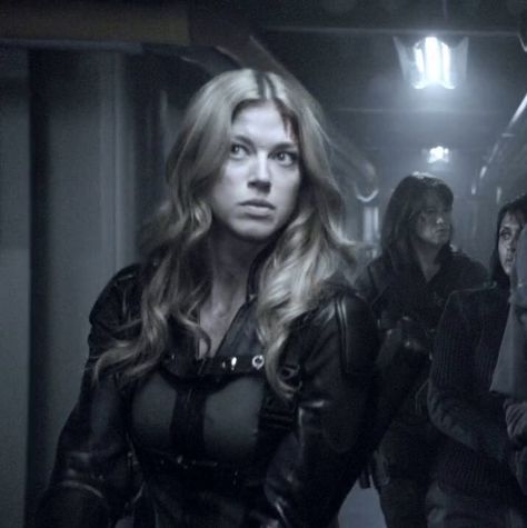 Bobbi Morse Agents Of Shield, Bobbi Morse Icons, Marvel Comfort, Blond Characters, Bobbie Morse, Mockingbird Marvel, Adrienne Palicki, Bobbi Morse, Adrianne Palicki