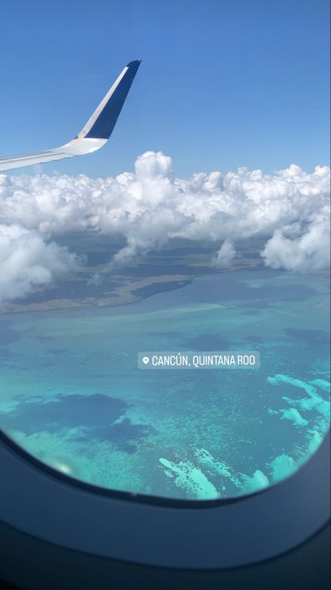 Cancun Trip Aesthetic, Cancun Mexico Pictures, Cancun Aesthetic, Cancun Mexico Aesthetic, Flying Aesthetic, Flight Airplane, Plane View, Cancun Vacation, Mexico Cancun