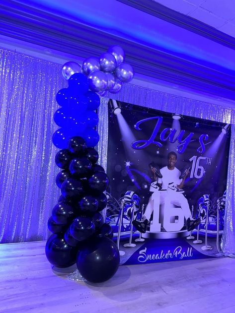 Sweet 16 Party Ideas For Boys, Boy Sweet 16, 23rd Birthday Decorations, Sweet 16 For Boys, Ball Theme Party, Boy 16th Birthday, Sweet 16 Party Decorations, Solar Return, Sneaker Ball