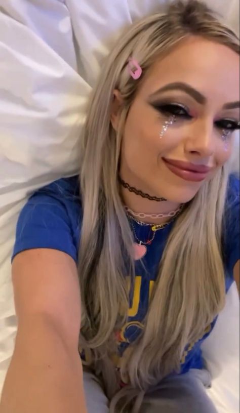 Liv Morgan Selfie, Wwe Liv Morgan, Live Morgan, Gionna Daddio, Liv Watches, Jennifer Jareau, White Widow, Wwe Female, Liv Morgan