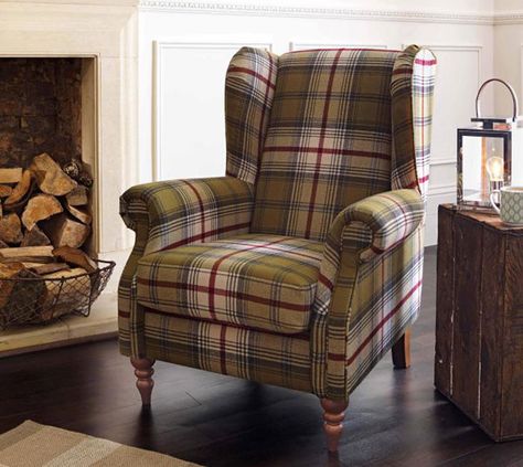 Tartan is this years winter trend for your home | Irish Examiner Tartan Furniture, Plaid Chair, Interior Deisgn, Cozy Interiors, Woodland Cottage, Cottage Interior, Cottage Christmas, Winter Woodland, Cottage Interiors