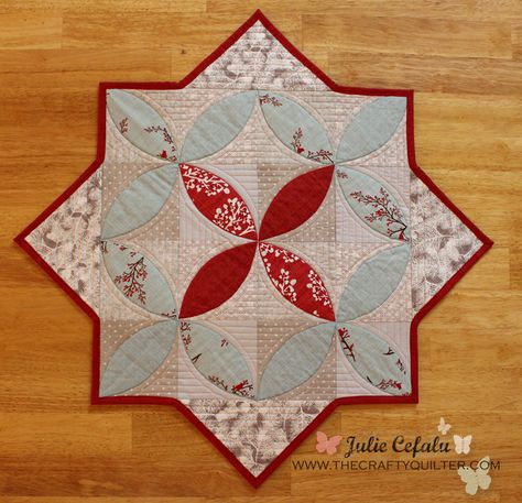 Winter seeds full_edited-1 Cathedral Window Quilts, Quilted Table Topper, Patchwork Table Runner, Straight Line Quilting, Winter Table, Quilted Table Toppers, Quilt Block Tutorial, Quilted Table, Quilted Table Runners