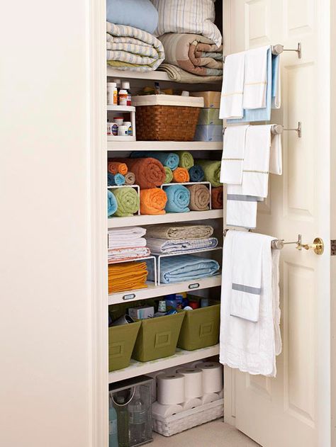 Rethink bathroom storage. Create more functional storage inside a linen closet or in a vanity cabinet by grouping like items in easy-to-access baskets. Make a rule to only keep one or two extras of any category (depending on how often the item is used), and be strict about your new policy Clever Closet, Organizing Linens, Organizar Closet, Beautiful Closets, Linen Closet Organization, Hall Closet, Bathroom Closet, Ideas Para Organizar, Organization Inspiration