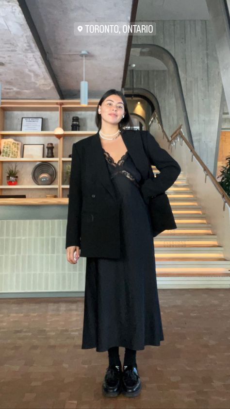 Oversized Jacket Dress, Black And Blue Dress Outfit, Cocktail Style Outfits, Black Long Dress Winter Outfit, Thrifted Wedding Guest Outfit, Nye Midsize Outfit, Alternative Blazer Outfit, Lucy Moon Outfits, Alt Brunch Outfit