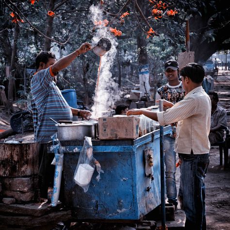 Tea Stall Photography, Tea Stall Drawing Composition, Indian Tea Stall, Aesthetic Delhi, Tea Stall, Memory Artwork, Tea Room Decor, Wall Prints Quotes, Memory Drawing