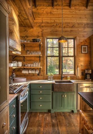 Land's End Development Plank Wallpaper, Log Cabin Kitchens, Dapur Rustic, Wood Plank Wallpaper, Log Home Kitchens, Peel And Stick Wood, Cabin Kitchens, Cabin Interiors, Shelf Liner