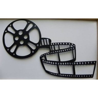 Theatre Decorations, Deco Cinema, Theater Room Decor, Movie Theater Decor, Movies Wallpaper, Movie Theater Rooms, Theater Decor, Movie Room Decor, Movie Reels