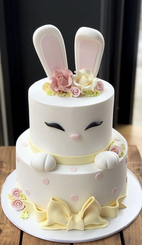 Bunny Head Cake, Bunny Theme Birthday Cake, Bunny Theme Cake, Γενέθλια Mickey Mouse, Bunny Birthday Cake, 9th Birthday Cake, Royal Wedding Cake, Tiered Cakes Birthday, 10 Birthday Cake