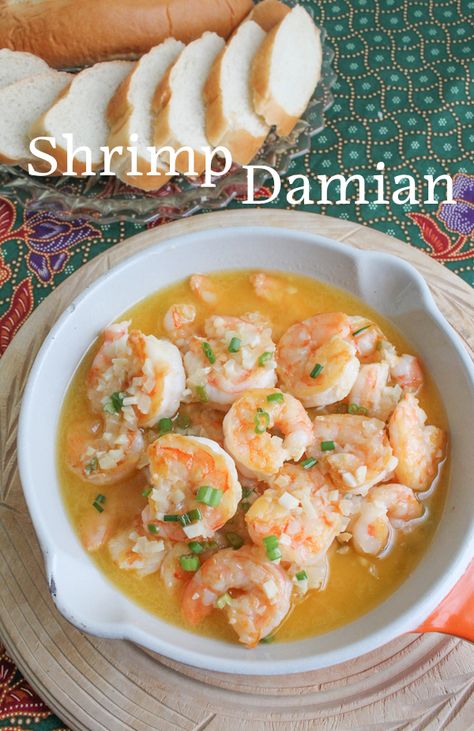 Food Lust People Love: Lots of garlic, lemon and, most of all butter make shrimp Damian my favorite dish to order at Carrabba’s Original. This is my own copycat recipe. If you aren’t coming to Houston, give my recipe a try. It brought back some really happy memories for me. It’s really rich so I served it with toasted baguette slices rather than the traditional fettuccine alfredo and we enjoyed it as an appetizer. Carrabas Recipes, Carrabbas Recipes, Toasted Baguette Slices, Seafood Shack, Baguette Slices, Toasted Baguette, Grilled Fish Tacos, Shrimp Scampi Recipe, Appetizer Ideas