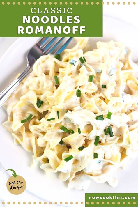 Sour Cream Noodles, Egg Noodle Side Dish, Recipes Using Egg Noodles, Cream Noodles, Sour Cream Pasta, Easy Noodles, Sauce For Eggs, Chicken And Egg Noodles, Cheese Noodles