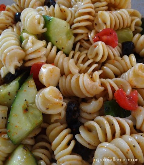 Colorful Pasta Salad Made With Vegetables and Salad Supreme Recipe Salad Supreme Recipe, Salad Supreme, Colorful Pasta, Fettuccine Alfredo, Pasta Salad Recipes, Spaghetti Squash, How To Make Salad, Delicious Salads, Couscous