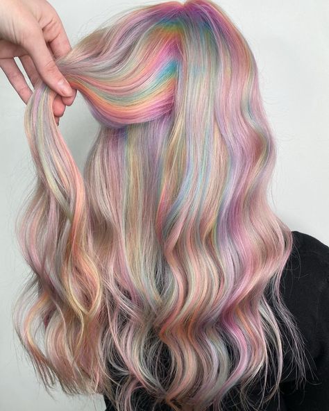 Vanny Aesthetic, Rainbow Hair Ideas, Ruby Hair, Exotic Hair Color, Unicorn Hair Color, Pulp Riot Hair Color, Wacky Hair Day, Colorful Unicorn, Rave Hair