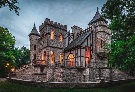 Castle With Trapdoors and Hidden Passageways on Sale for $2.3 Million Hidden Passageways, Minecraft Medieval House, Mini Castle, Rochester Michigan, American Castles, Medieval House, Minecraft Medieval, Medieval Houses, Secret Rooms