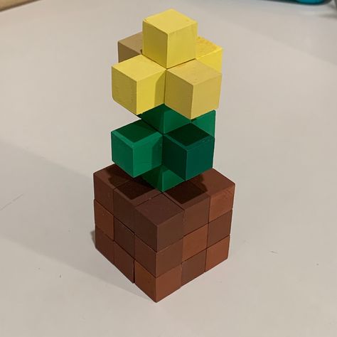 Minecraft Bee Wooden Blocks, Minecraft Flower Pot Diy, Minecraft Wood Block Diy, Minecraft Flower Block Diy, Minecraft Wood Block Craft, Minecraft Flowers Wooden Blocks, Minecraft Cube Art, Minecraft Wooden Block Crafts, Wood Cube Art