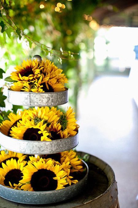 Baby Shower Center, Flowers Centerpieces, Sunflower Centerpieces, Sunflower Arrangements, Yellow Wedding Flowers, Sonoma Wedding, Sun Flowers, Here Comes The Sun, Sunflower Decor