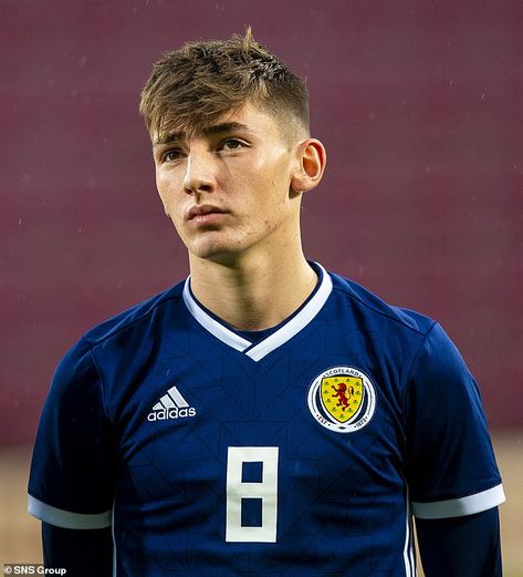 Billy Gilmour, Chelsea Football Club Wallpapers, Christian Pulisic, Chelsea Football Club, Chelsea Football, Football Wallpaper, Sports Photography, Chelsea Fc, Football Club