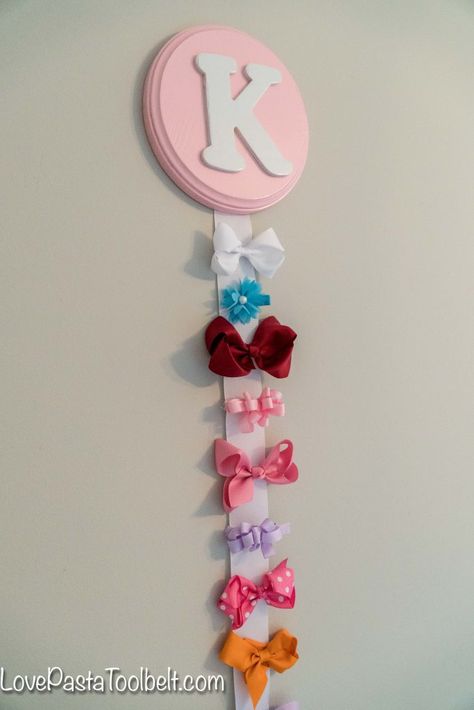 Bow Holder Diy, Aurora Birthday, Diy Hair Bow Holder, Diy Bow Holder, Business Crafts, Baby Diy Sewing, Bow Holders, Wooden Bow, Diy Bows