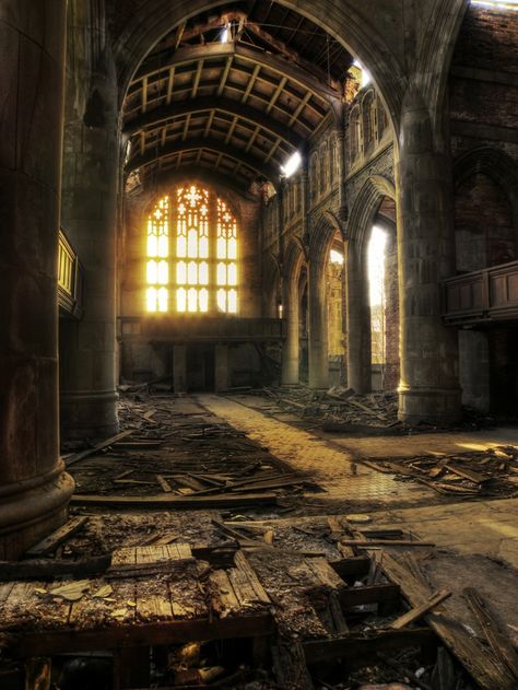 Abandoned Industrial Decay, Ruins Architecture, Boo Radley, Abandoned Architecture, Abandoned Churches, Ruined City, Temple Ruins, Beautiful Ruins, Abandoned Church