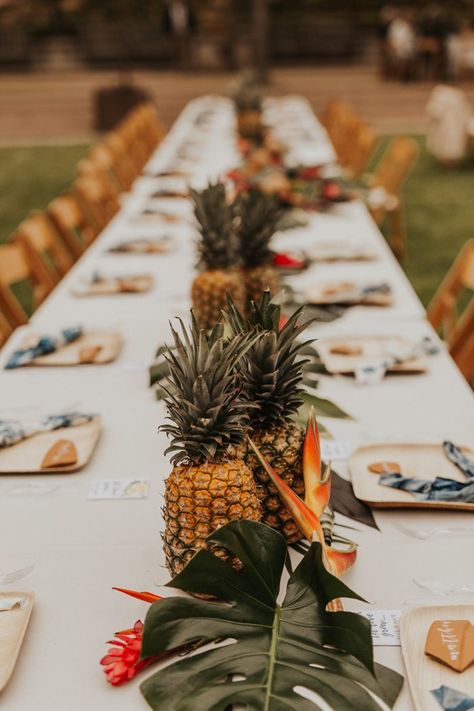 You'll Love the DIY Island Vibes in This Chase Palm Park Wedding | Junebug Weddings Pineapple Centerpiece, Non Floral Centerpieces, Wedding Centerpiece Ideas, Pineapple Wedding, Evergreen Flowers, Fiji Wedding, Nautical Wedding Invitations, Kualoa Ranch, Wedding Decoration Ideas