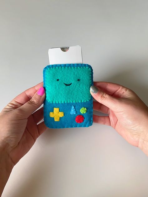 Medicine Holder, Bmo Adventure Time, Birth Control Case, Felt Phone, Felt Toys Diy, Jake The Dog, Dog Medicine, Cute Pouch, Lumpy Space