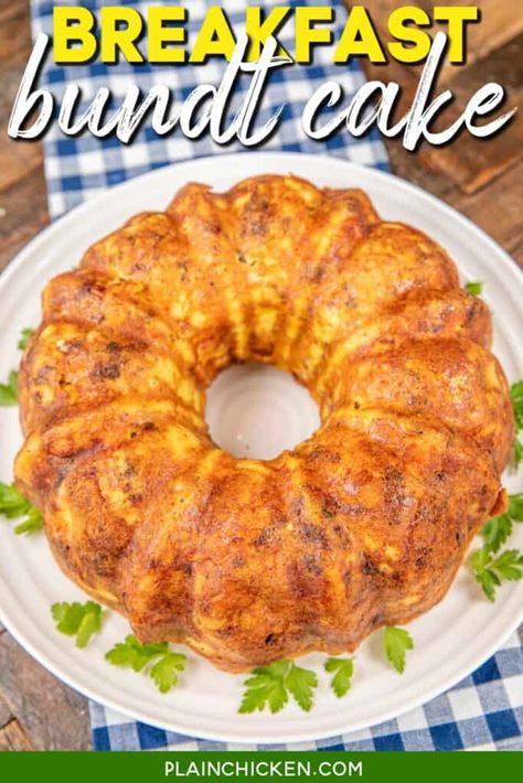 Biscuits Cheddar, Breakfast Bundt, Breakfast Bundt Cake, Bundt Pan Recipes, Cream Cheese Sausage Balls, Easy Breakfast Casserole Recipes, Tater Tot Breakfast, Breakfast Ingredients, Potato Recipes Side Dishes