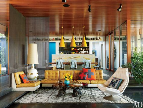 Jonathan Adler and Simon Doonan’s A-Frame Cabin on Shelter Island Photos | Architectural Digest A Frame Cabin, Design Del Prodotto, Jonathan Adler, Decoration Inspiration, Eclectic Interior, Italian Furniture, A Living Room, Chic Home, Residential Design