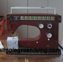 Husqvarna Viking Sewing Machines, Boat Upholstery, Old Sewing Machine, Sewing Machine Repair, Viking Sewing Machine, Viking Sewing, Old Sewing Machines, Vintage Sewing Machine, Vintage Sewing Machines